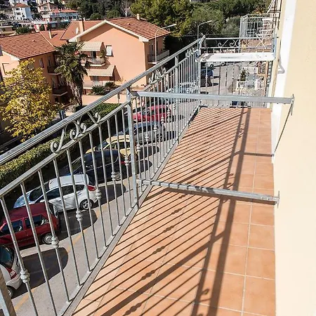 S69 - Sirolo, Quadrilocale In Centro Con Terrazzo E Garage Apartment *